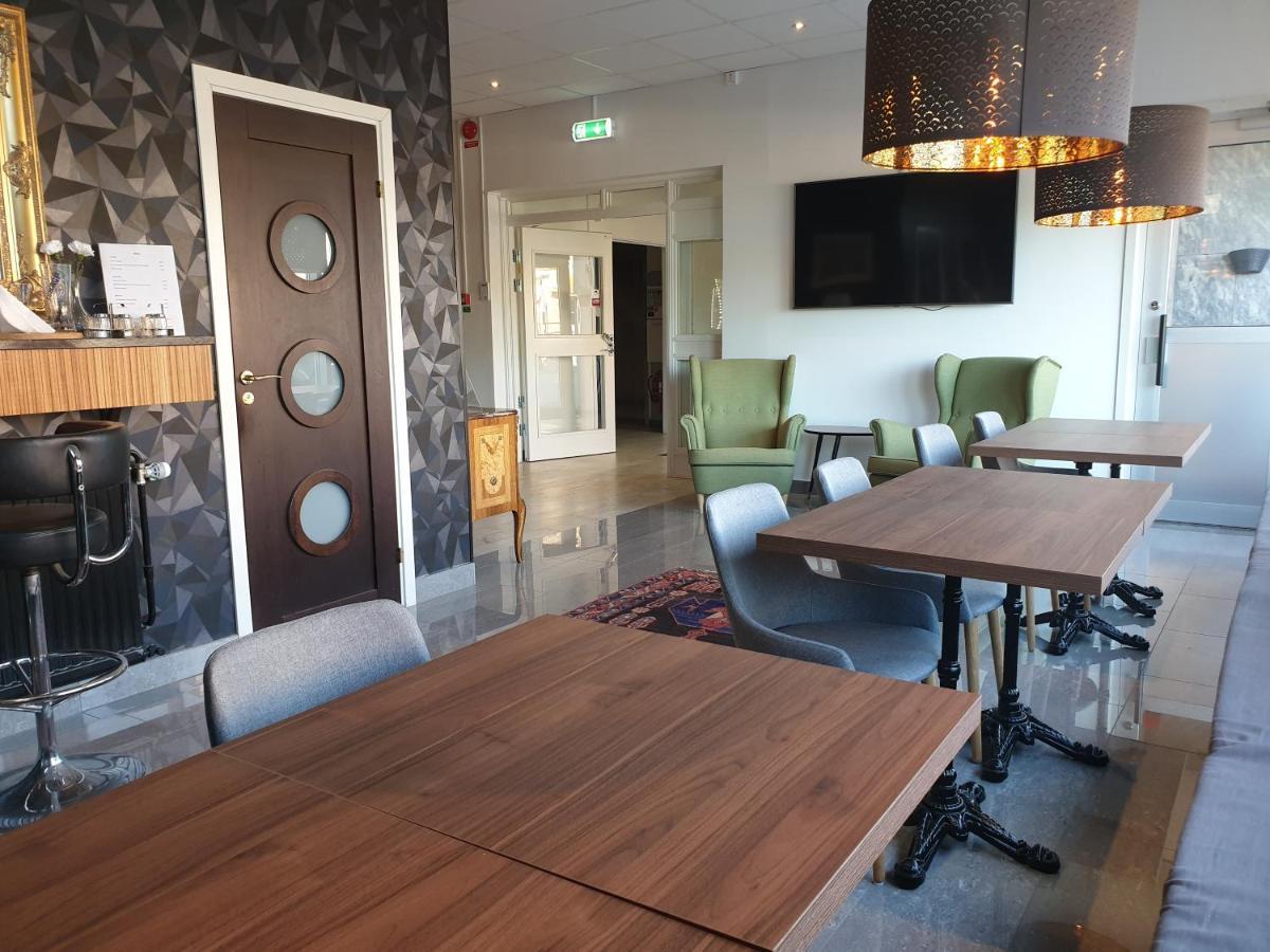 Ronneby Cityhotell מראה חיצוני תמונה
